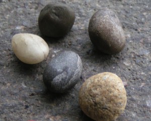 Five_little_stones